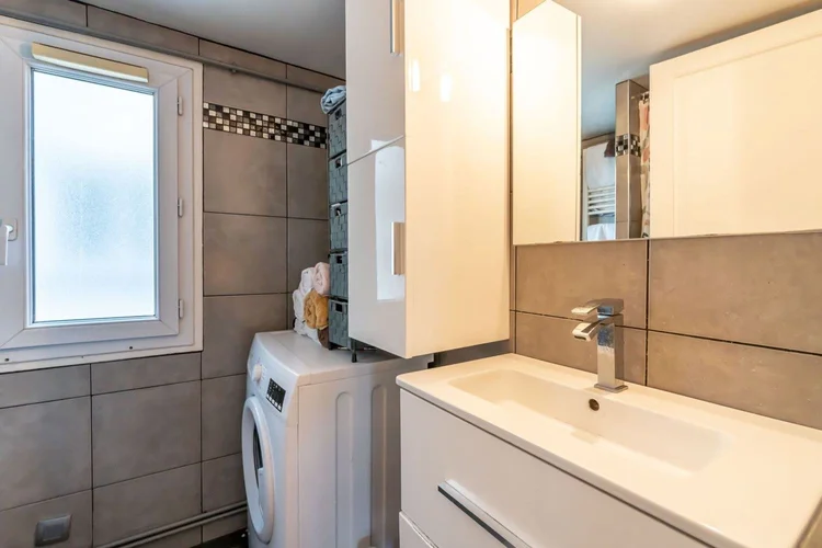 Salle de bains – Rue d'Enghien, Paris 10e