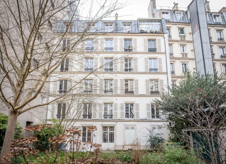 Façade et vues – Avenue Daumesnil, Paris 12e