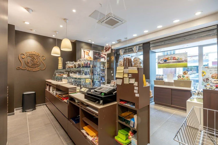 Boutique – Rue de Charenton, Paris 12e