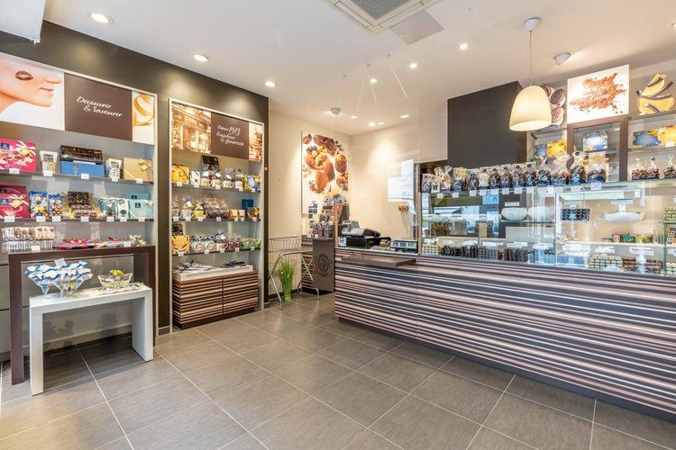 Boutique – Rue de Charenton, Paris 12e