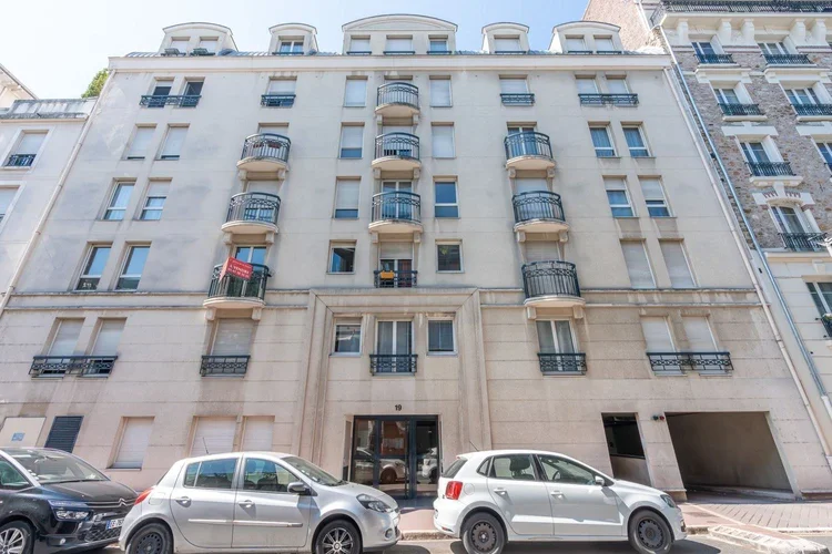 Façade et vues – Rue de Conflans, Charenton-le-Pont