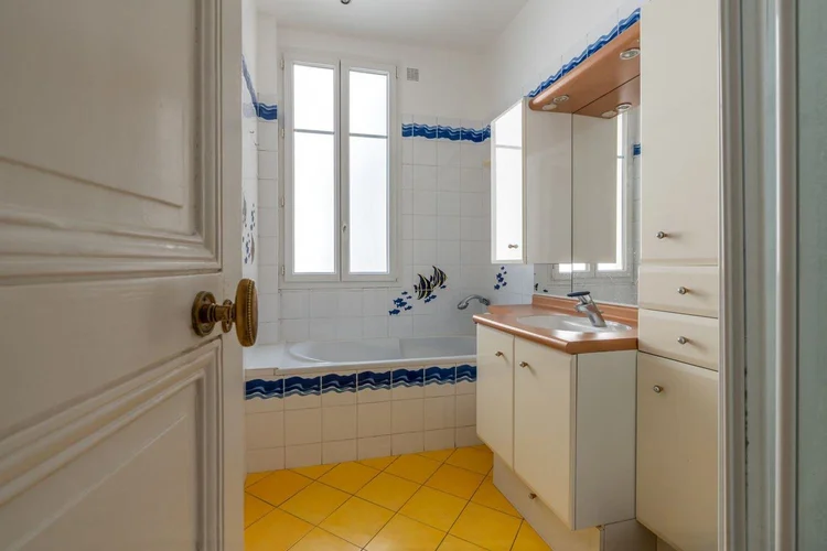 Salle de bains – Avenue du Bel-Air, Paris 12e