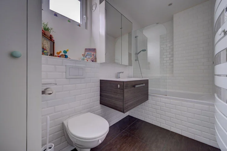 Salle de bains – Villa du Bel-Air, Paris 12e