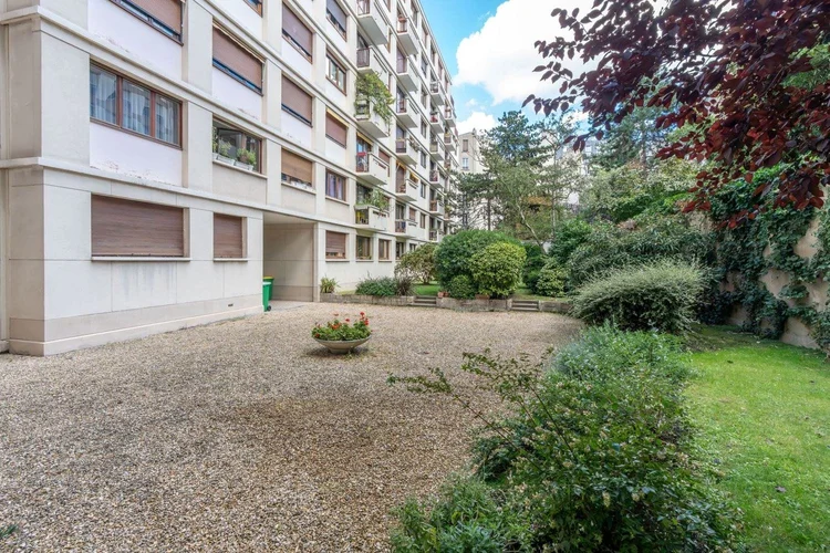 Parties communes – Rue Fabre d'Églantine, Paris 12e
