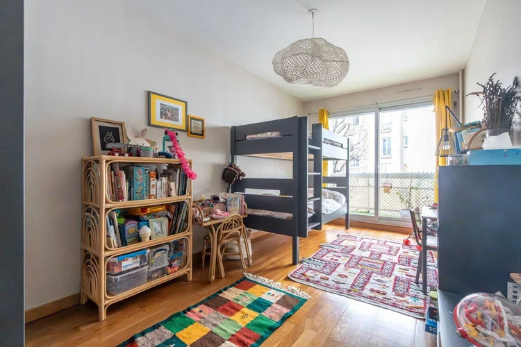 Chambres – Rue Fabre d'Églantine, Paris 12e