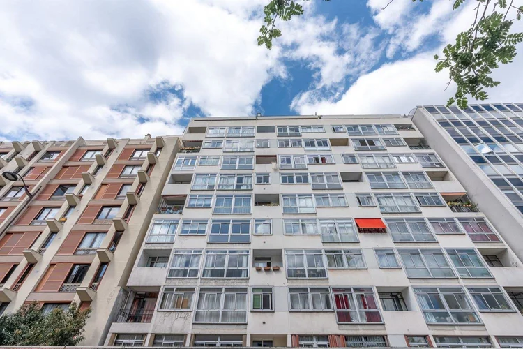 Façade et vues – Rue de la Brèche aux Loups, Paris 12e