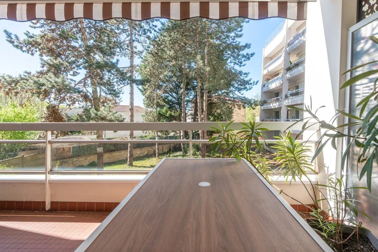 Terrasse – Avenue Charles V, Nogent-sur-Marne