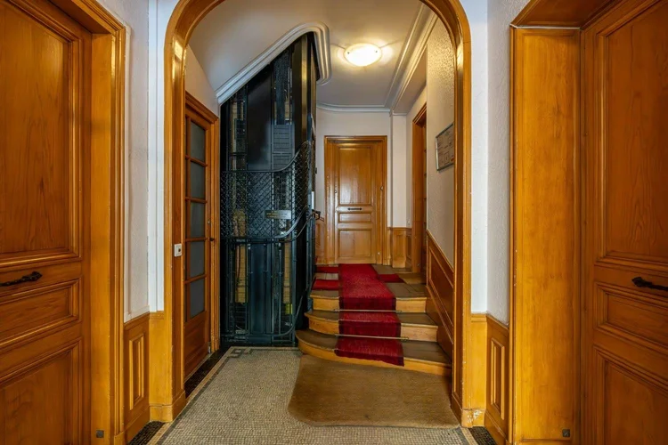 Parties communes – Rue Fabre d'Églantine, Paris 12e