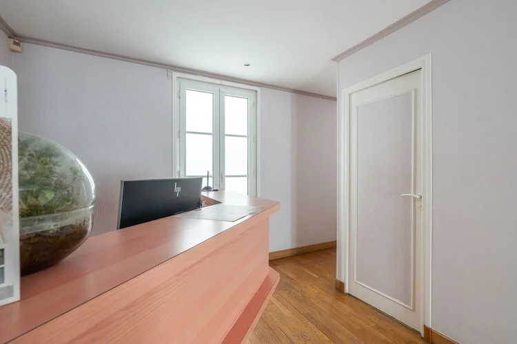 Accueil et salle d'attente – Cours de Vincennes, Paris 12e