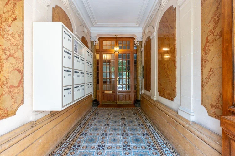 Parties communes – Avenue du Bel-Air, Paris 12e