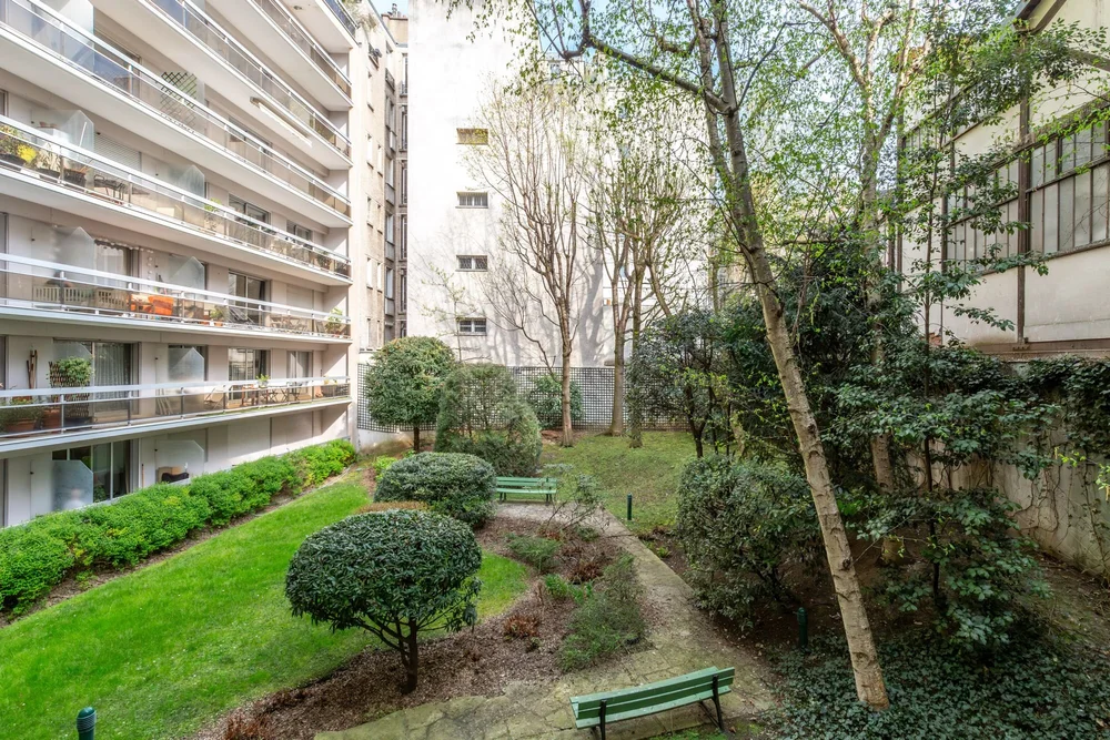 Le jardin de la résidence