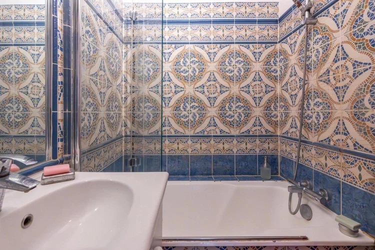 Salle de bains – Avenue Daumesnil, Paris 12e