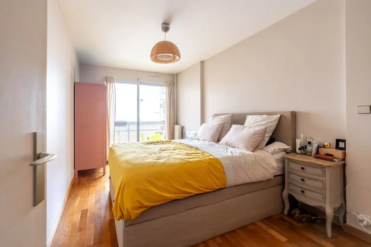 Chambres – Rue Fabre d'Églantine, Paris 12e