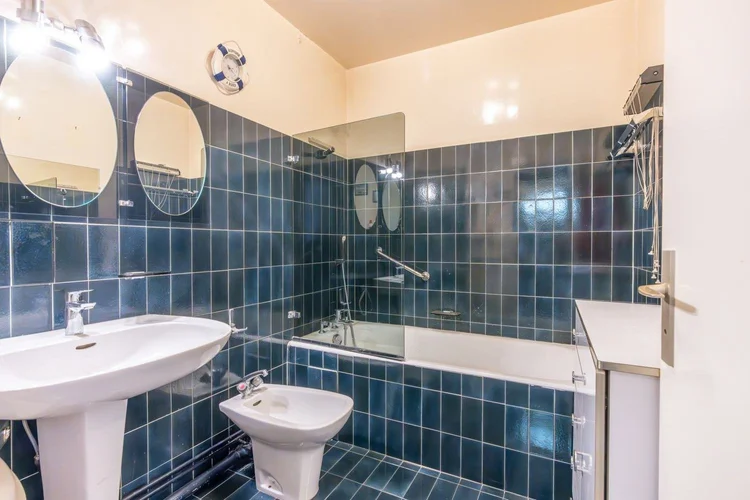 Salle de bains – Rue Fabre d'Églantine, Paris 12e