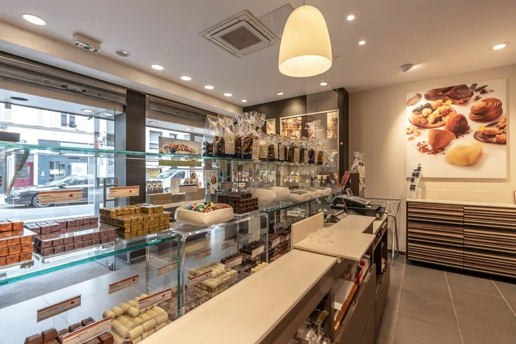 Boutique – Rue de Charenton, Paris 12e