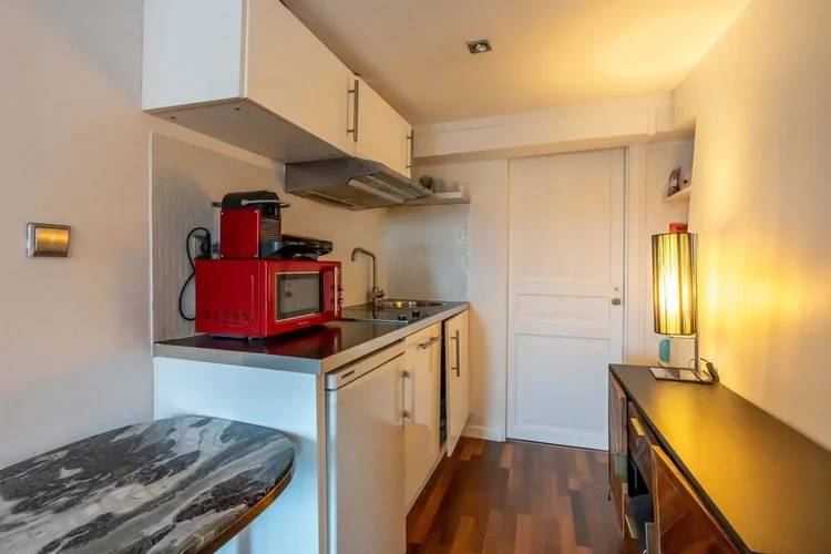 Cuisine – Rue d'Enghien, Paris 10e