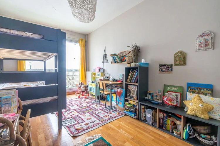 Chambres – Rue Fabre d'Églantine, Paris 12e