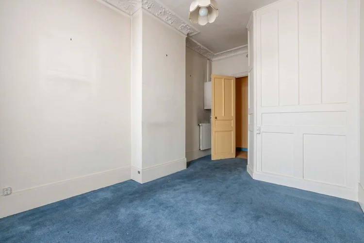 Chambres – Rue de Charenton, Paris 12e