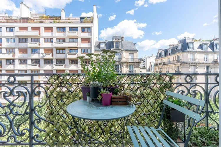 Façade et vues – Rue Fabre d'Églantine, Paris 12e