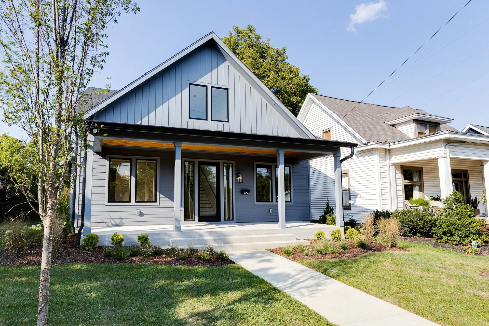 Development Commercial — Armstrong Reale State