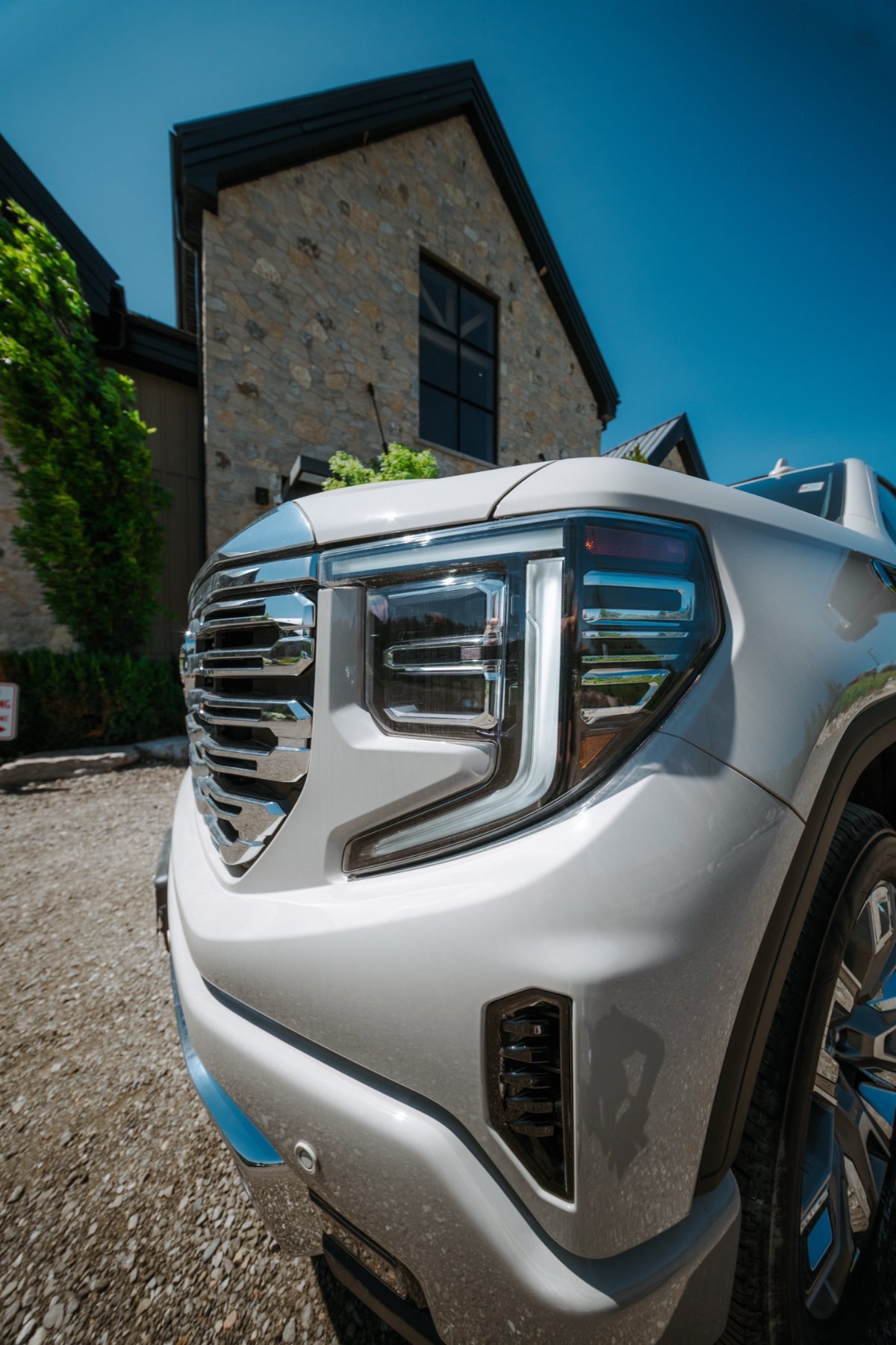 MacMaster Buick GMC photo 4