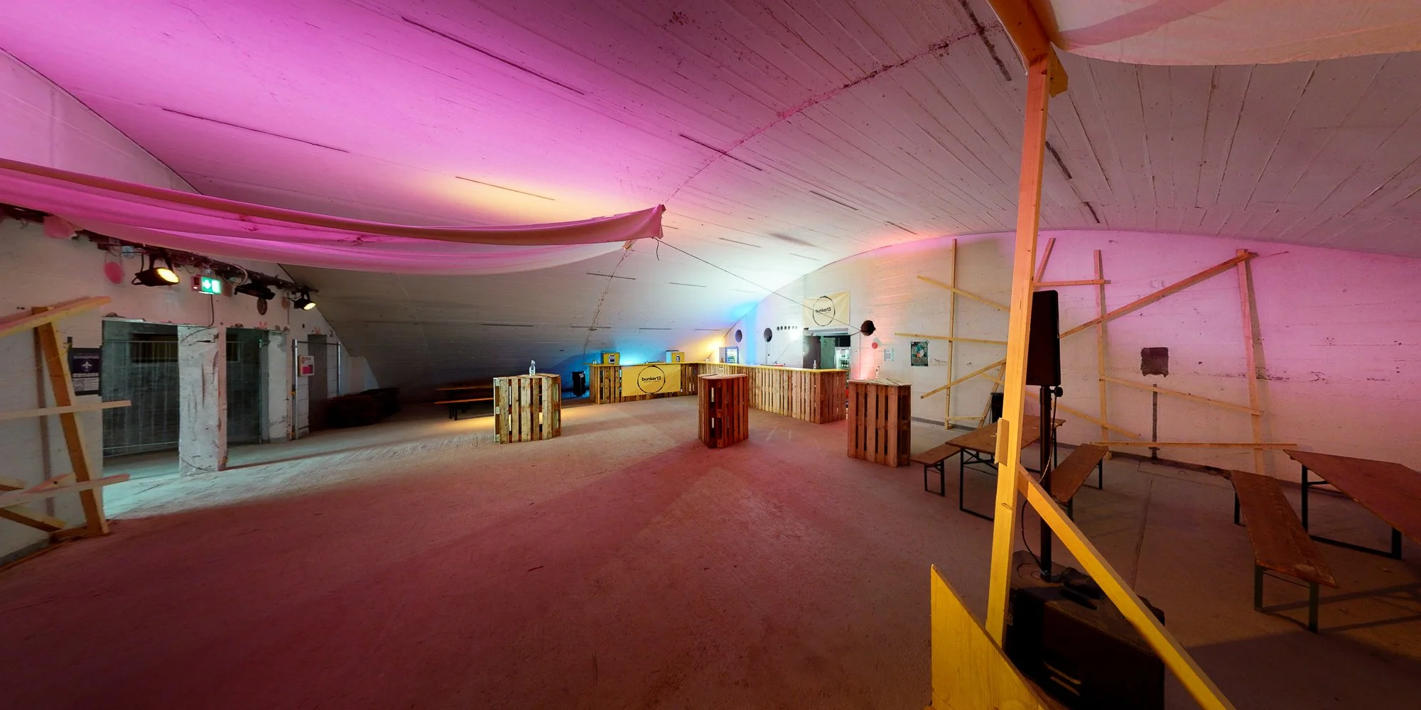 mova - Bunker13