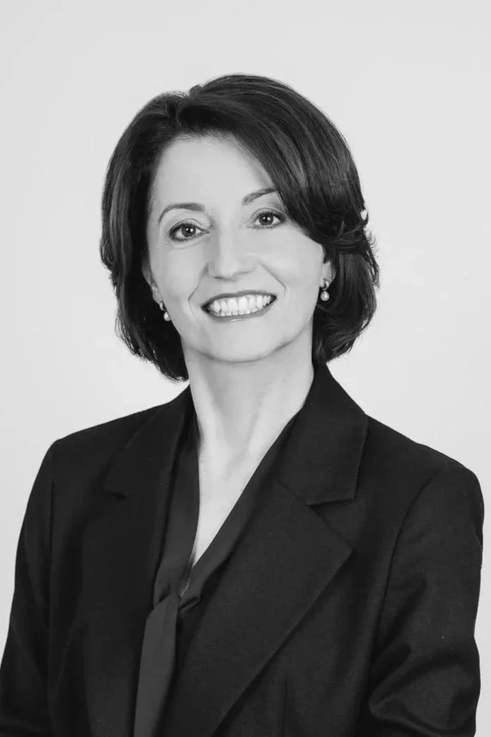 Dr Katharine Kline