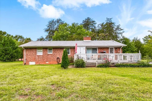 Rear of the home and back deck at 5822 Ruralview Road, Gibsonville NC