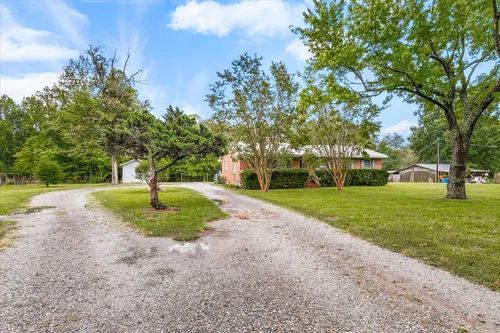 Circular gravel drive at 5822 Ruralview Road, Gibsonville NC