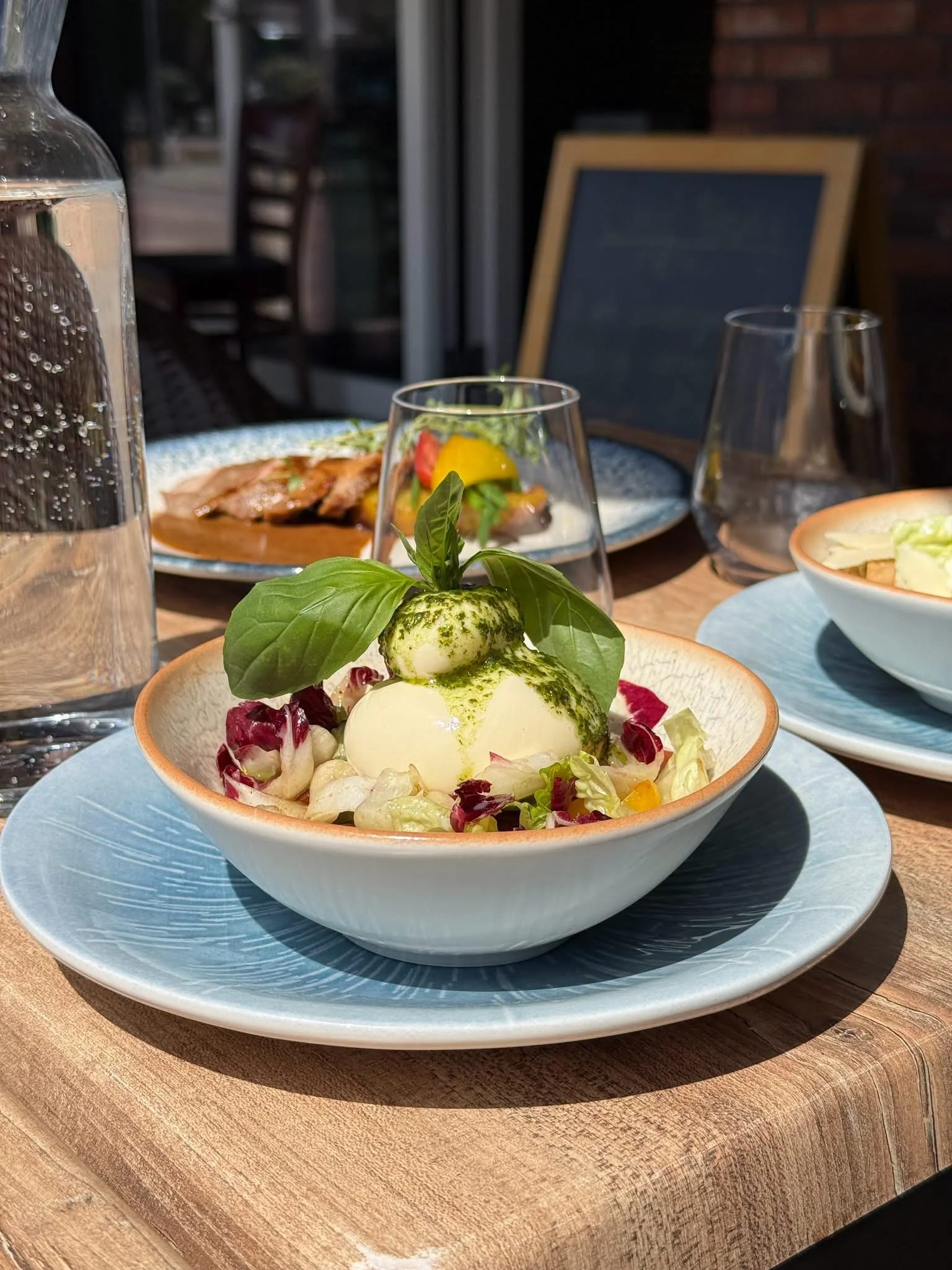 Burrata og italienske retter fra Melas aftenmenu