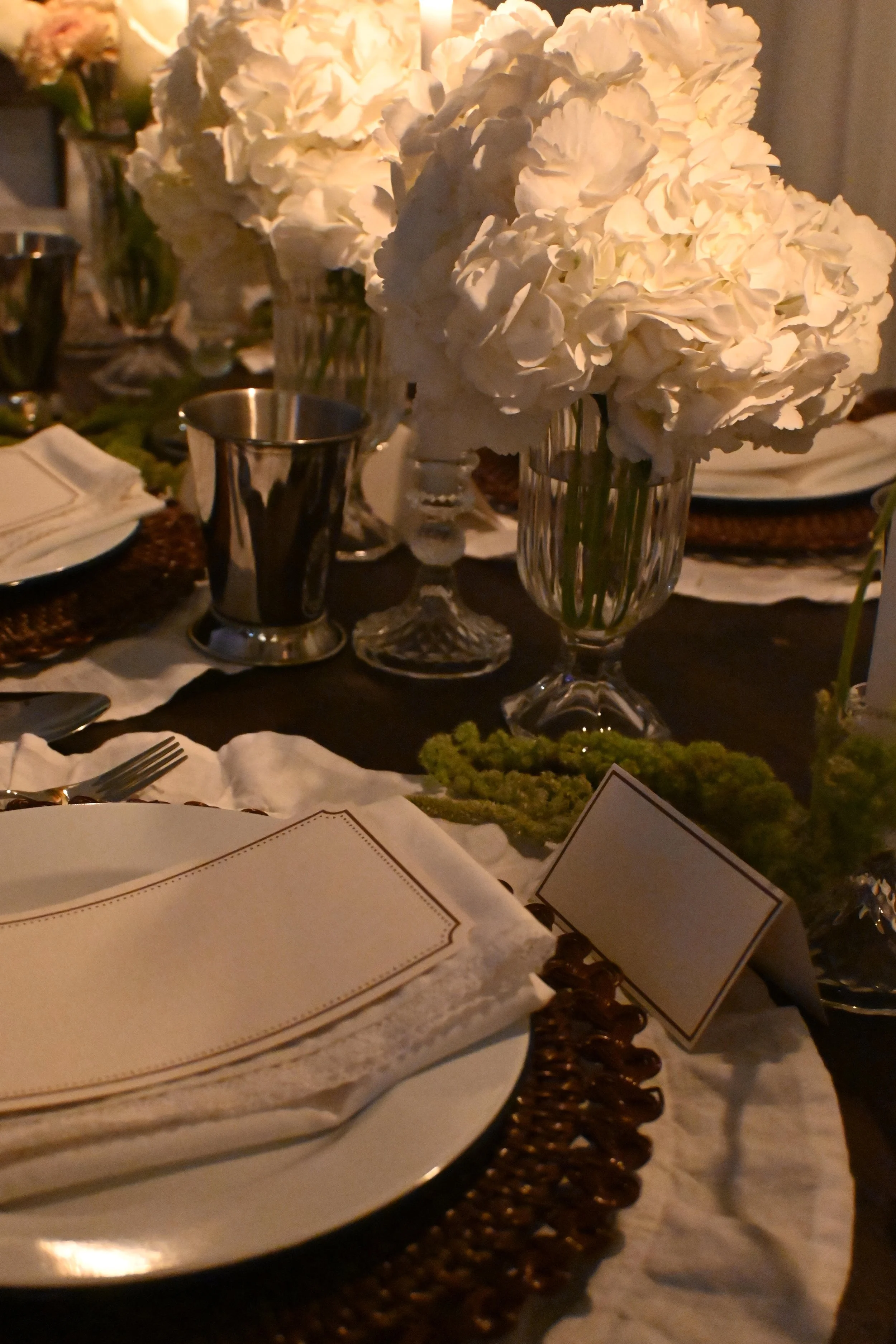 Casa Capsule Carry tablescape kit