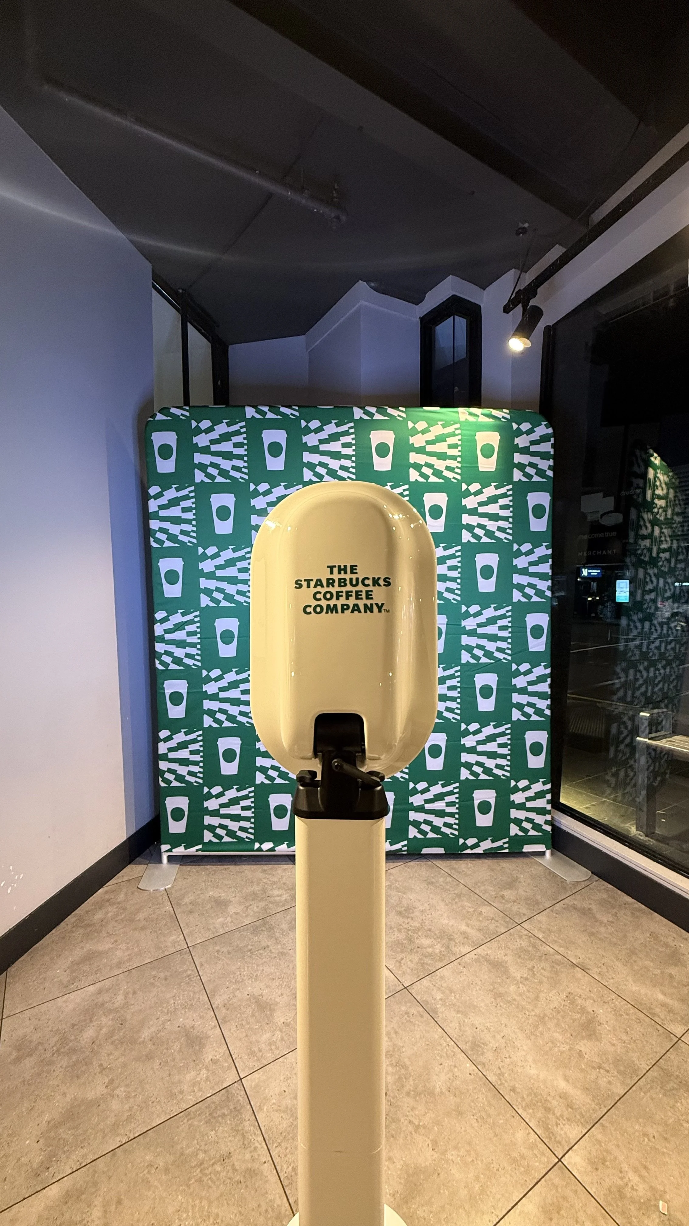Behind the scenes of the Starbucks activation
