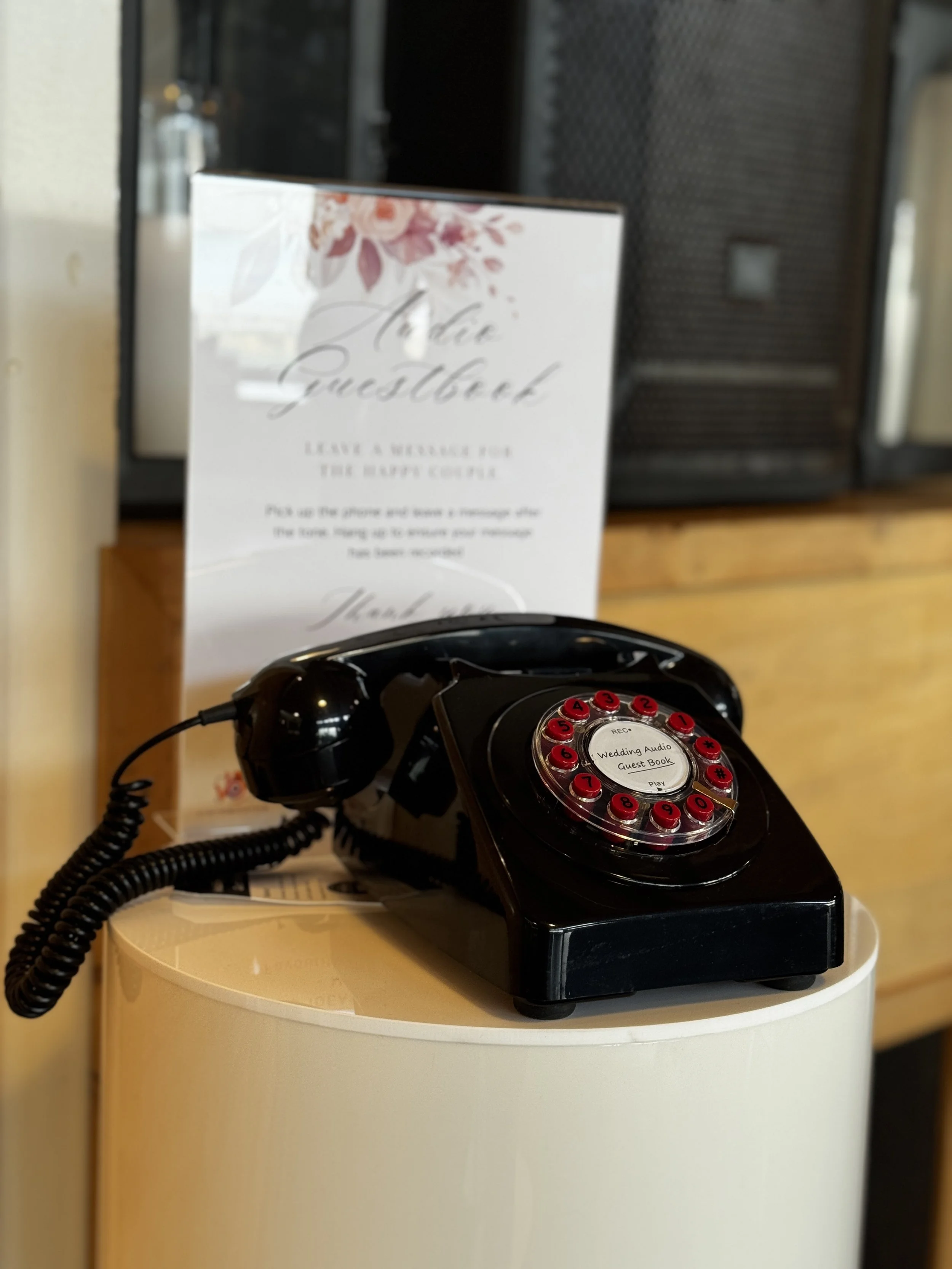 Gallery grid (placeholder)