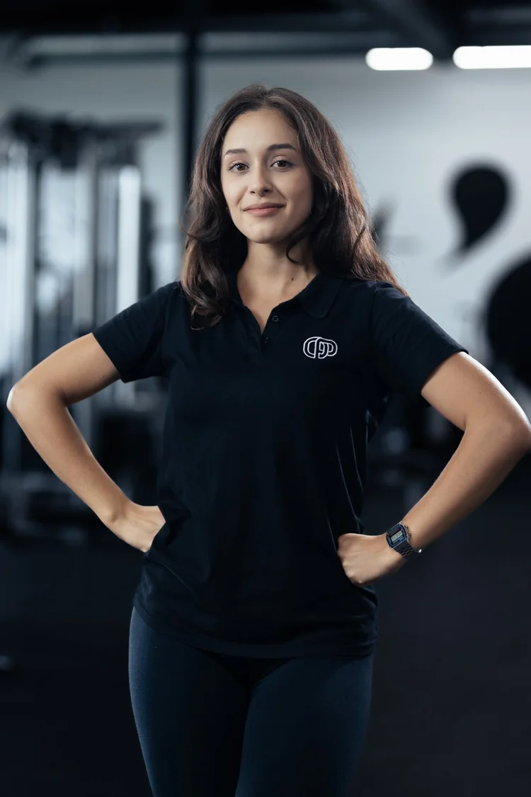 Priscilla Castaneda, female personal trainer and women's strength coach in Irvine, CA