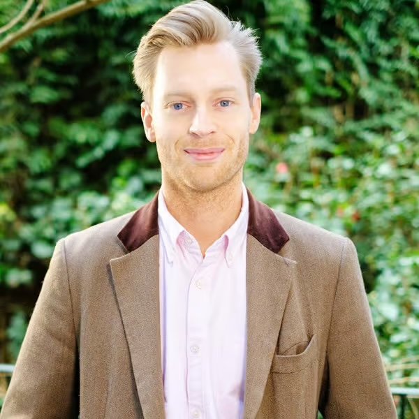 Dr. Michael Plant
