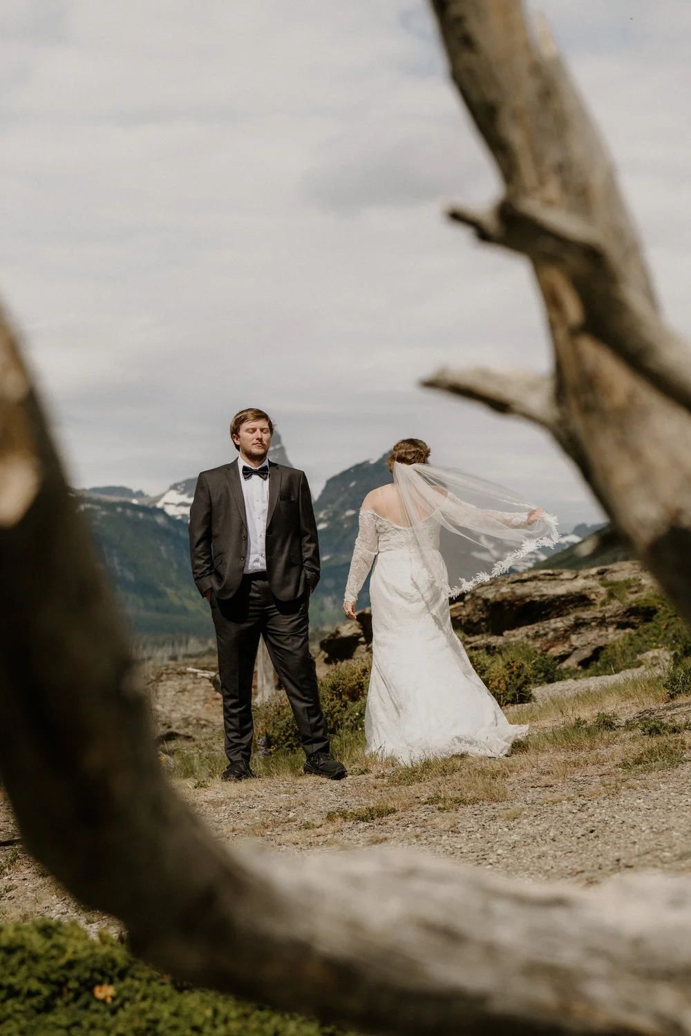Maddie and Clay during their ceremony at Avalanche Picnic Area