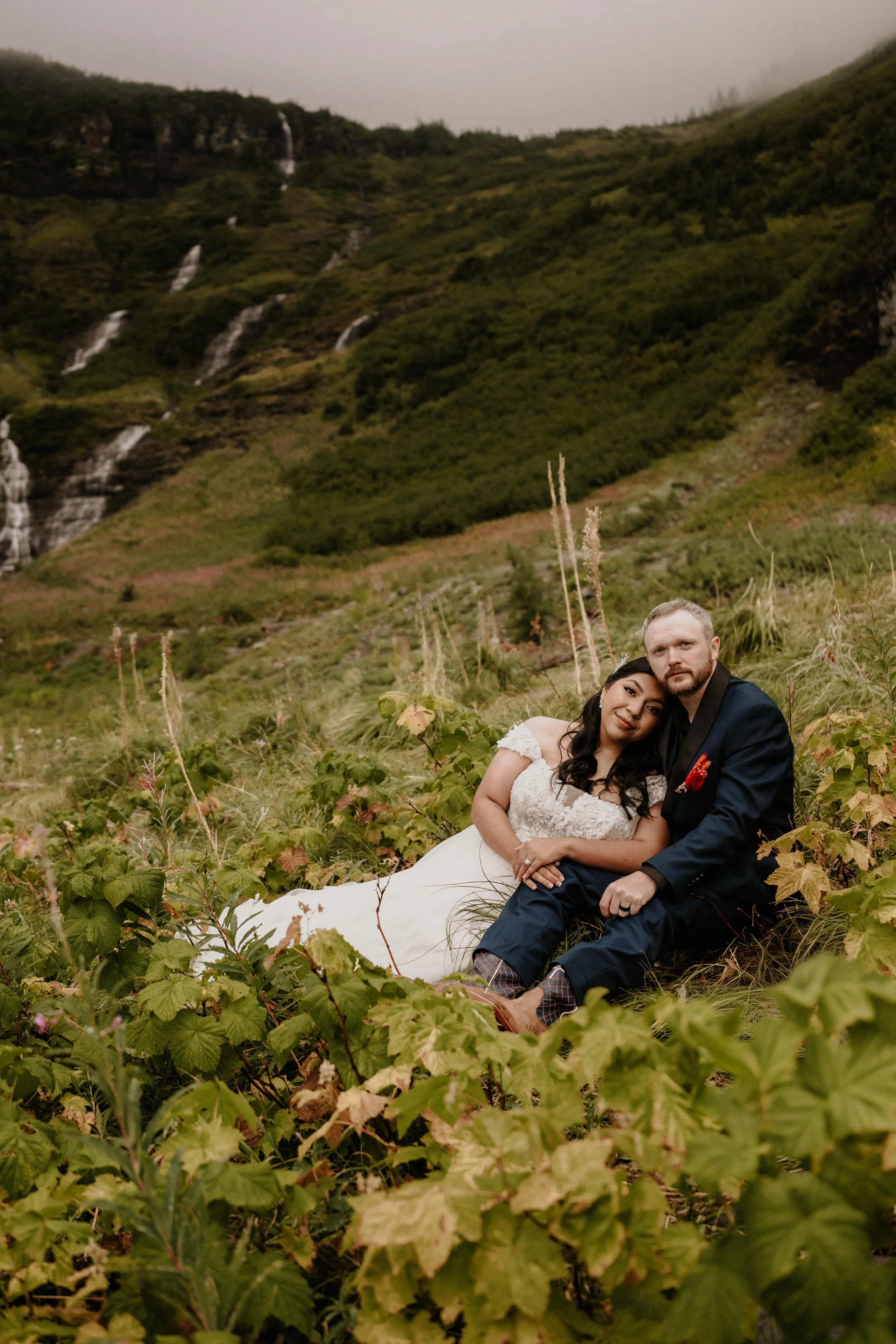 Big Bend pullout wedding portraits in Glacier National Park