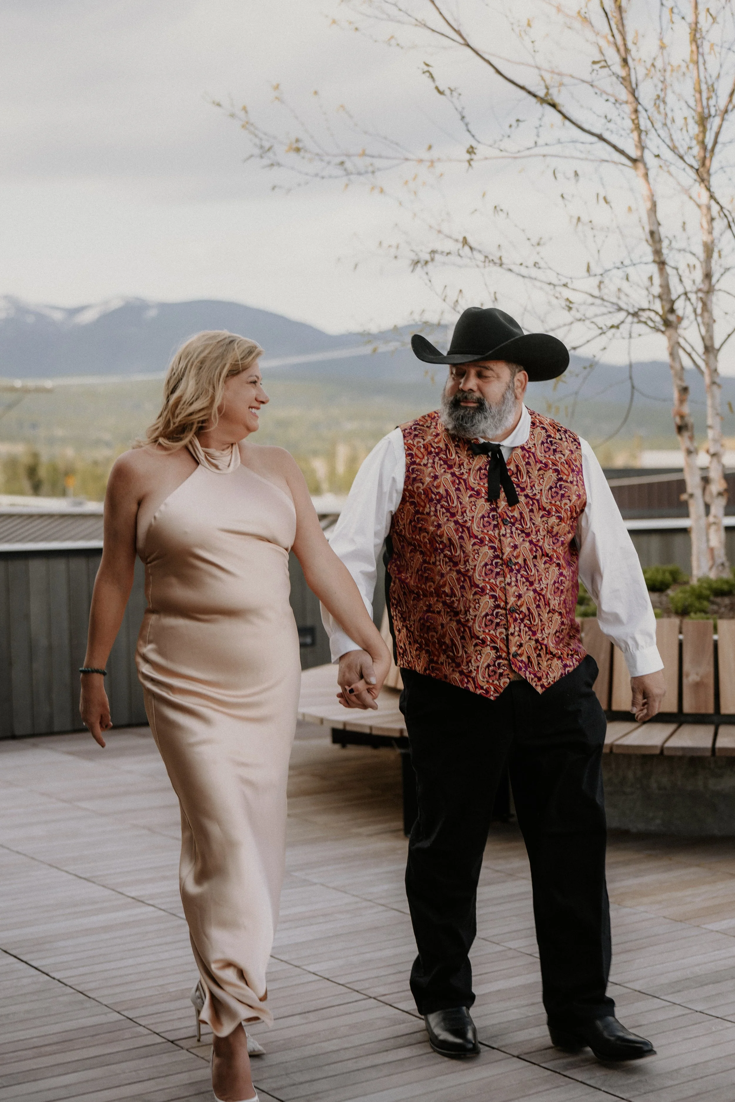Lisa and Jimi's Montana wedding at The Large House Hotel in Whitefish