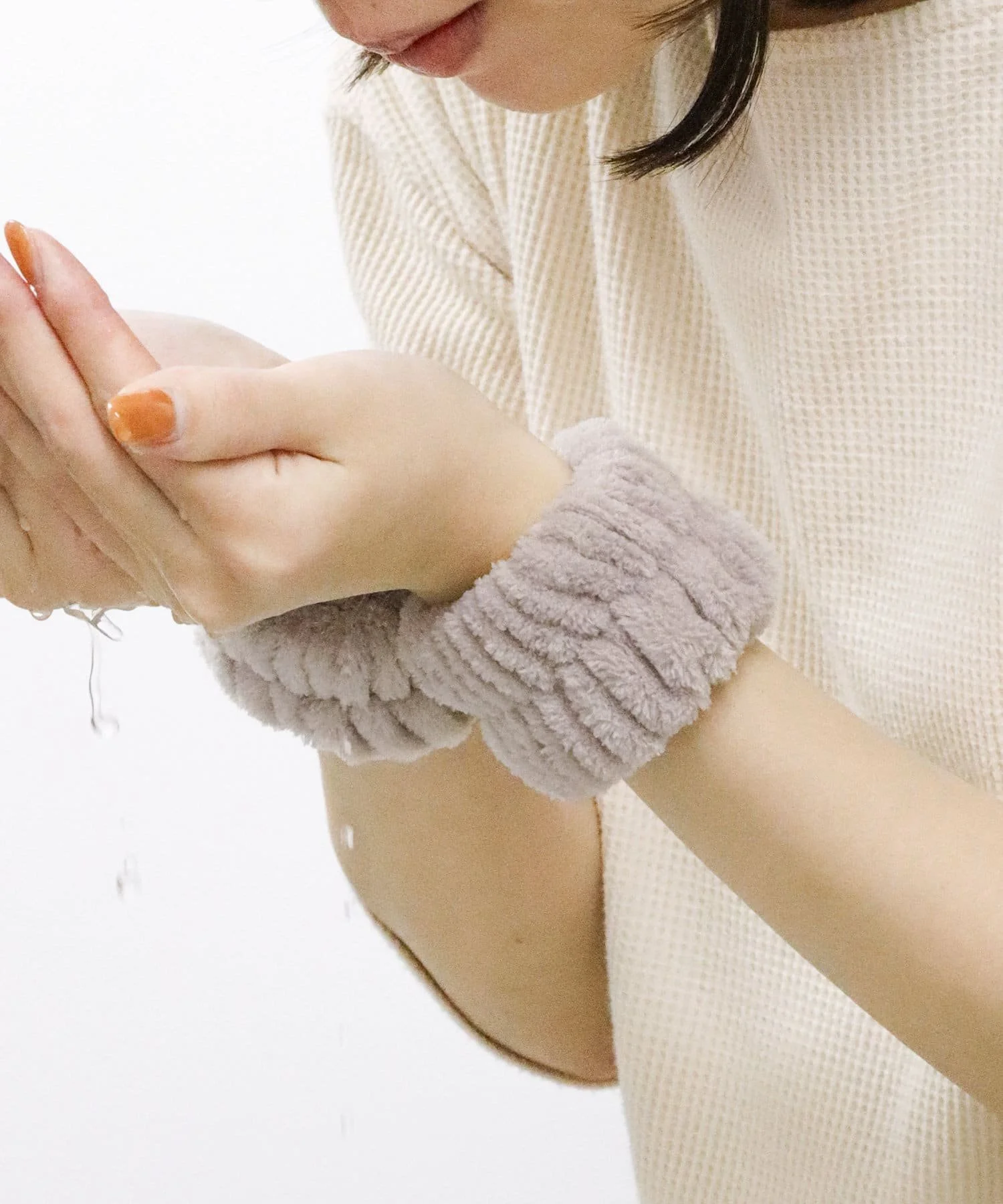 洗臉防滴水吸水袖套