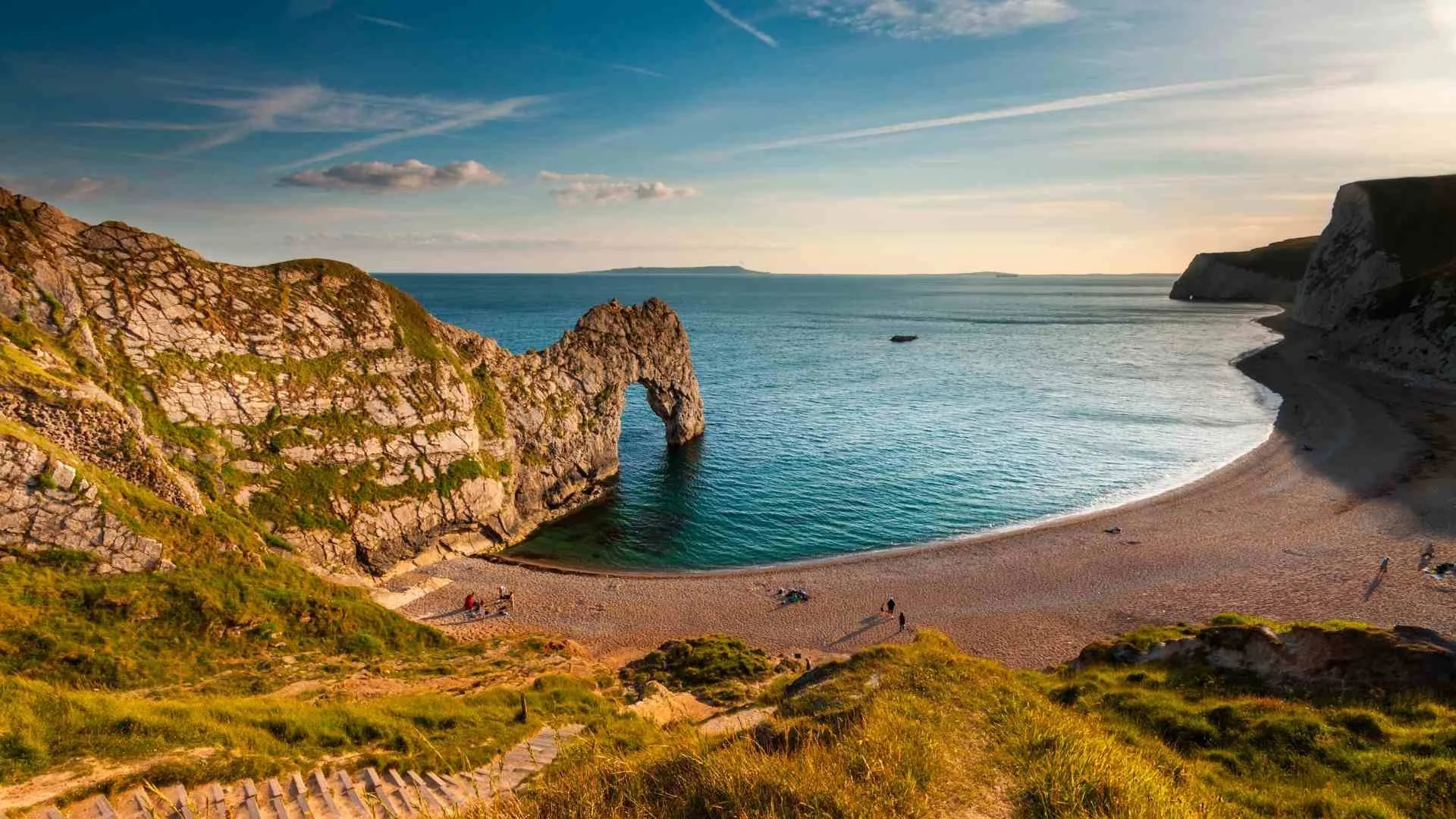 Jurassic Coast and Bournemouth coastal retreat setting