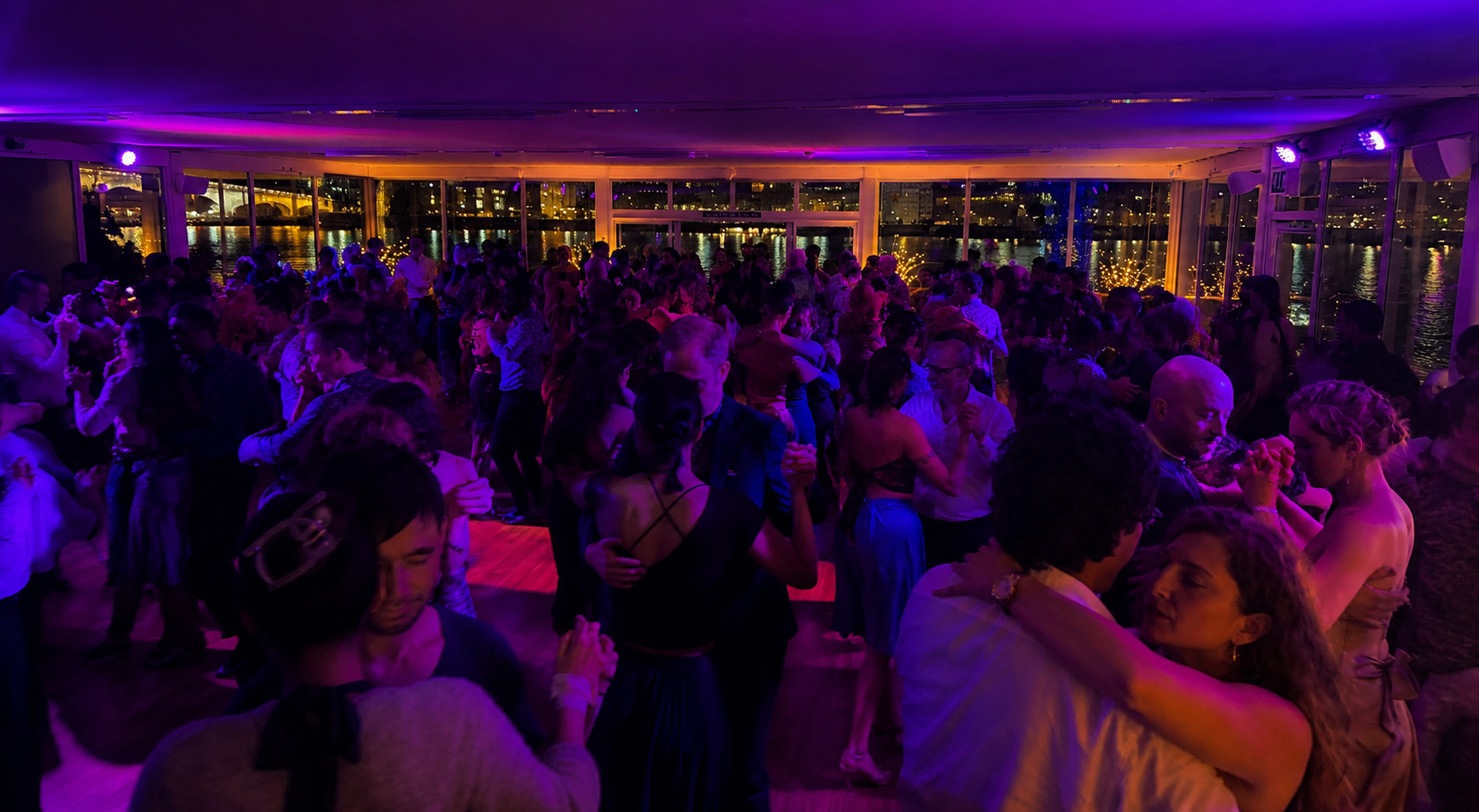A full dance floor at Abrázame Milonga by the River Thames in London