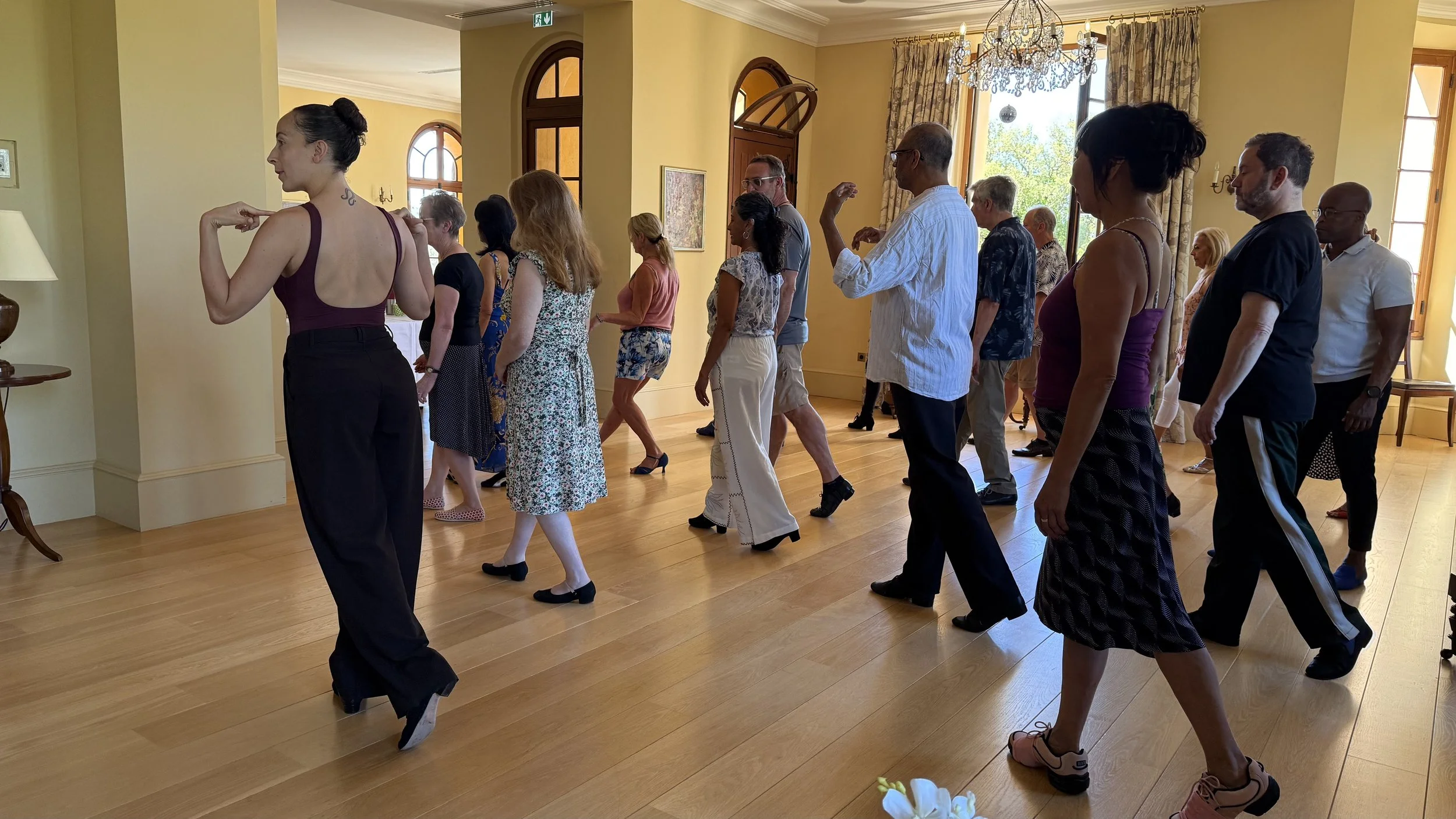 Letitia teaching during the France Tango Retreat