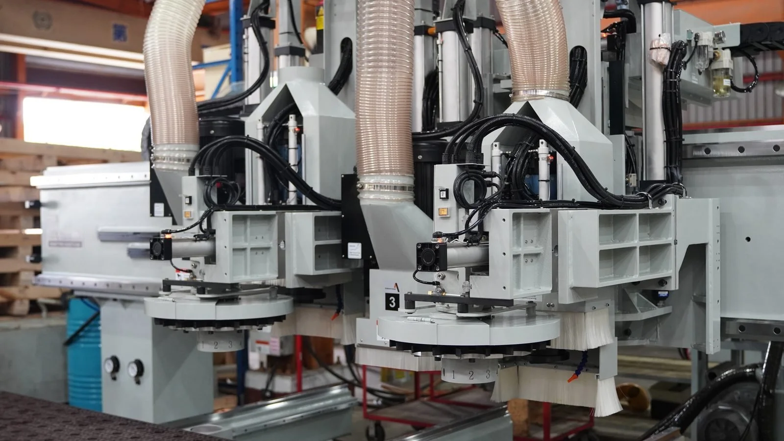 EXXACT PRO DUO twin router heads with dust collection