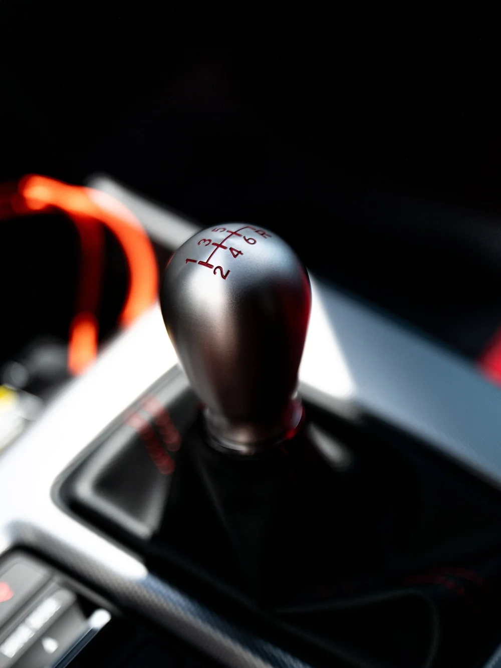 Six-speed manual shifter inside a Honda Civic Type R FL5