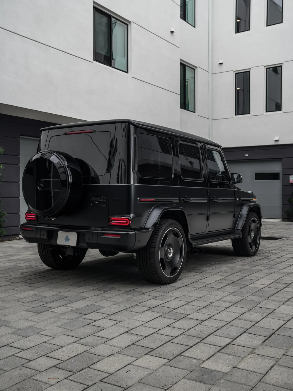 Mercedes-AMG G 63 Two-Tone Black PPF project, rear three-quarter full vehicle