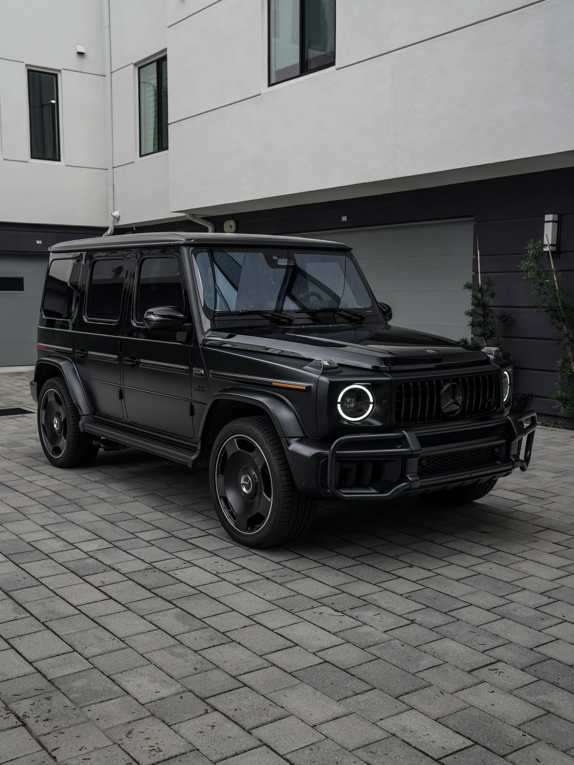 Mercedes-AMG G 63 Two-Tone Black PPF & XR Plus Window Tint — Paint Protection Film · Window Tint