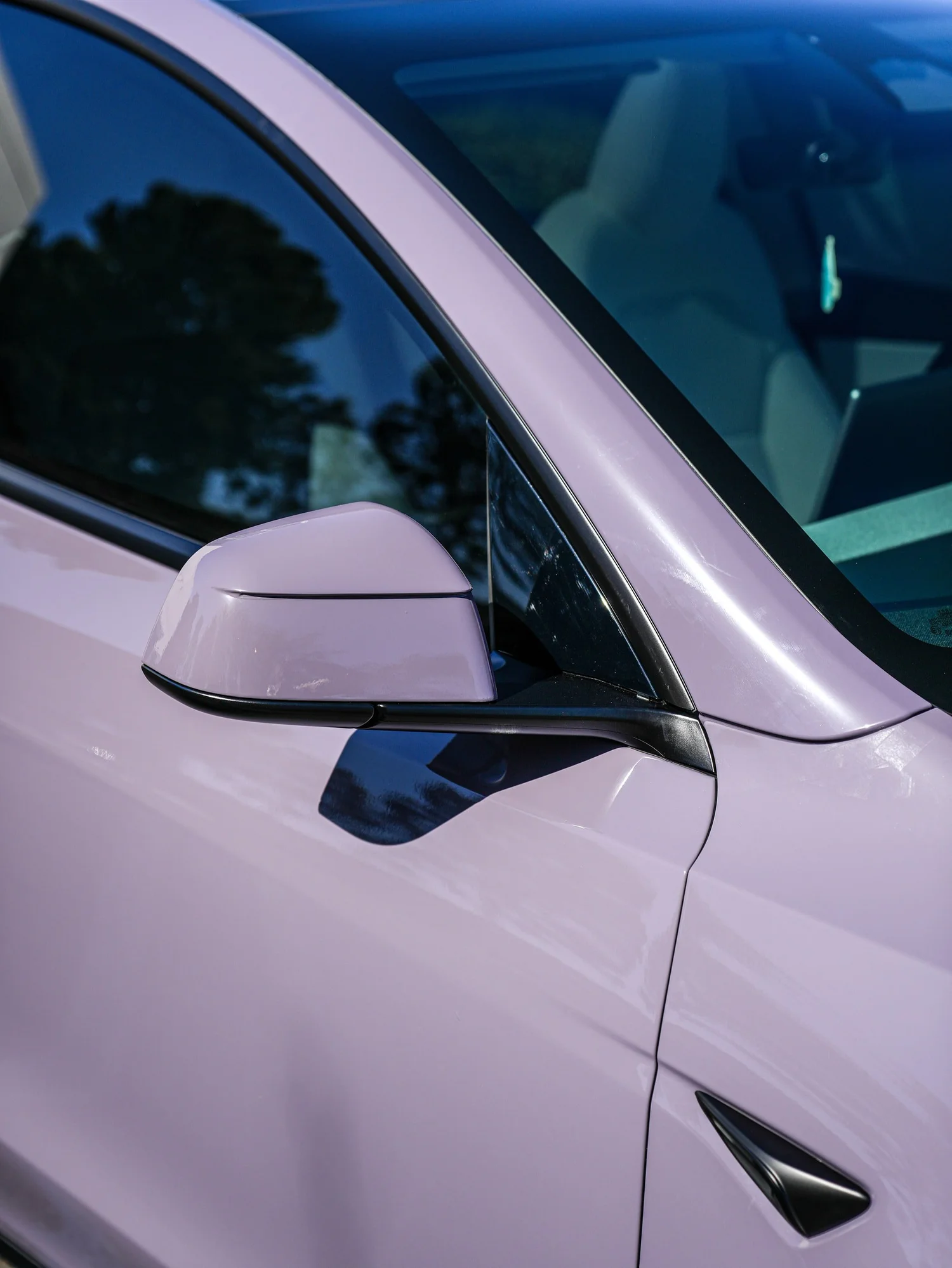 Tesla Model Y Provence Violet after Vinyl Wrap, roof and glass detail