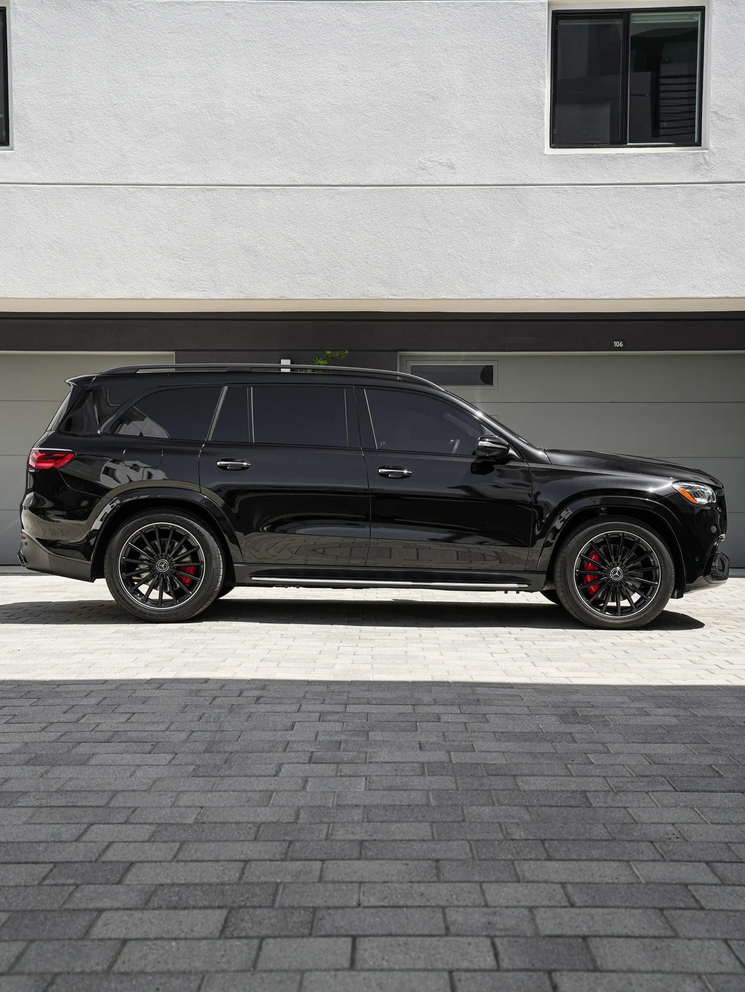 Mercedes-AMG GLS 63 after Paint Protection Film (PPF) and Window Tint, left-side profile