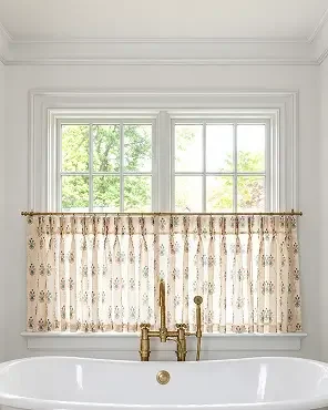 Floral Cafe Curtains: Lucie Harbor