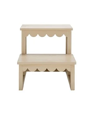 Scallop Step Stool